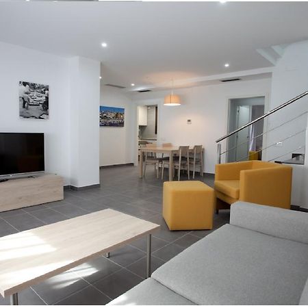 Apartamentos Ocea カンブリルス エクステリア 写真